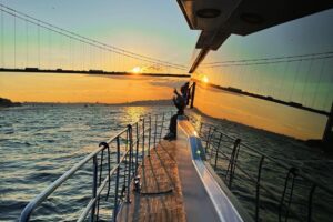 Luxury yacht charter Istanbul Bosphorus cruise