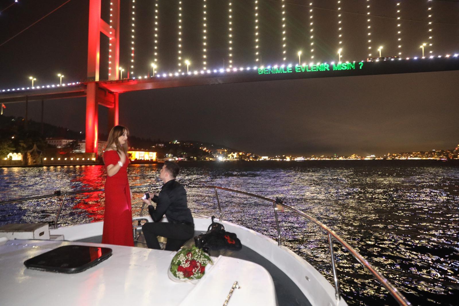 Luxury Bosphorus cruise private yacht Istanbul